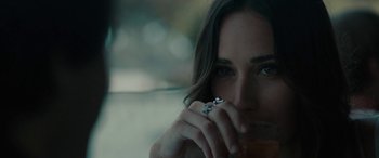 Movie still from “Celeste & Jesse Forever” (2012), directed by Lee Toland Krieger – A person with a ring on their finger; Extreme Close Up shot, Over the shoulder angle