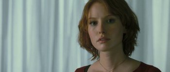 Movie still from “88 Minutes” (2007), directed by Jon Avnet – A person with short hair; Close Up shot, Over the shoulder angle