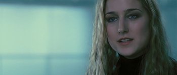 Movie still from “88 Minutes” (2007), directed by Jon Avnet – A woman's face with long blonde hair; Close Up shot, Over the shoulder angle