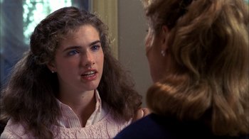 Movie still from “A Nightmare on Elm Street” (1984), directed by Wes Craven – A young girl talking to a woman in a room; Close Up shot, Over the shoulder angle
