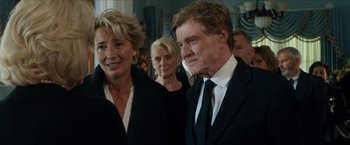 Movie still from “A Walk in the Woods” (2015), directed by Ken Kwapis – A man and a woman standing next to each other; Medium shot, Over the shoulder angle