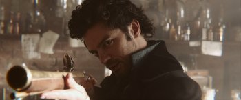 Movie still from “Abraham Lincoln: Vampire Hunter” (2012), directed by Timur Bekmambetov – A person holding a knife; Close Up shot, Over the shoulder angle