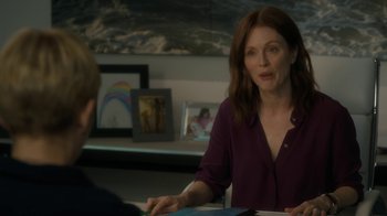Movie still from “After the Wedding” (2019), directed by Bart Freundlich – Julianne moore in a scene from the movie still alice; Medium shot, Over the shoulder angle