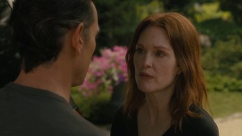 Movie still from “After the Wedding” (2019), directed by Bart Freundlich – A man and a woman talking to each other; Close Up shot, Over the shoulder angle