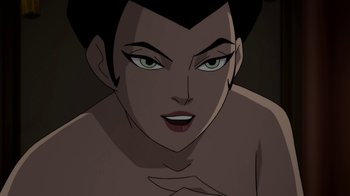 Movie still from “Batman: Gotham by Gaslight” (2018), directed by Sam Liu – A woman with green eyes is looking at the camera; Close Up shot, High angle