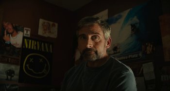 Movie still from “Beautiful Boy” (2018), directed by Felix van Groeningen – A person sitting in a room; Close Up shot, Low angle