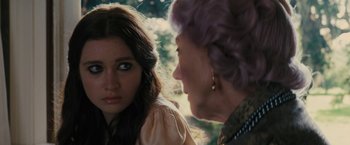 Movie still from “Beautiful Creatures” (2013), directed by Richard LaGravenese – A woman and an older woman talking to each other; Close Up shot, Over the shoulder angle