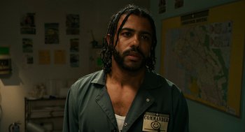 Movie still from “Blindspotting” (2018), directed by Carlos López Estrada – A person with a beard; Close Up shot, Over the shoulder angle