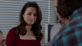 Movie still from “Daddy's Home” (2015), directed by Sean Anders – A woman in a red dress talking to a man in a blue shirt; Close Up shot, Over the shoulder angle