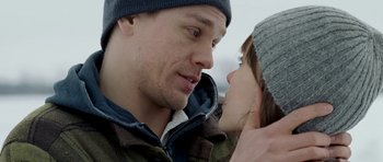 Movie still from “Deadfall” (2012), directed by Stefan Ruzowitzky – A man and a woman are looking into each others eyes; Close Up shot, Over the shoulder angle