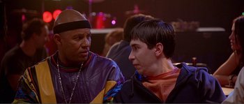 Movie still from “Dodgeball: A True Underdog Story” (2004), directed by Rawson Marshall Thurber – Two people are talking to each other in a room; Close Up shot, Over the shoulder angle