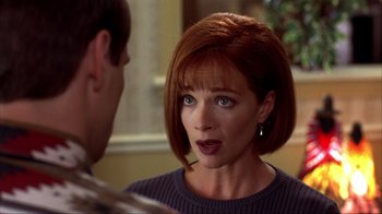 Movie still from “Dumb and Dumber” (1994), directed by Peter Farrelly – A person talking to another person; Close Up shot, Over the shoulder angle