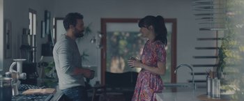 Movie still from “Endings, Beginnings” (2019), directed by Drake Doremus – A man and a woman talking to each other; Medium shot, Over the shoulder angle