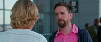 Movie still from “Father Figures” (2017), directed by Lawrence Sher – A person talking to another person; Close Up shot, Over the shoulder angle