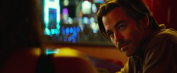 Movie still from “Hell or High Water” (2016), directed by David Mackenzie – A person sitting at a table; Close Up shot, Over the shoulder angle