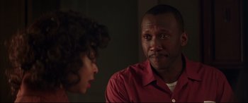 Movie still from “Hidden Figures” (2016), directed by Theodore Melfi – A man and a woman are talking to each other; Close Up shot, Over the shoulder angle
