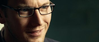 Movie still from “Hard Candy” (2005), directed by David Slade – A person wearing glasses; Extreme Close Up shot, Over the shoulder angle