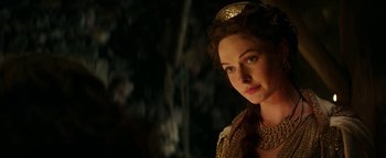 Movie still from “Hercules” (2014), directed by Brett Ratner – A person wearing a crown; Close Up shot, Over the shoulder angle