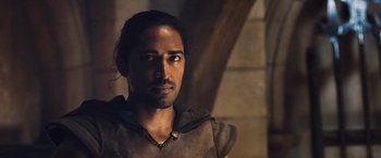 Movie still from “I, Frankenstein” (2014), directed by Stuart Beattie – A person with a beard; Close Up shot, Over the shoulder angle