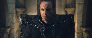 Movie still from “I, Frankenstein” (2014), directed by Stuart Beattie – A person wearing chains; Close Up shot, Low angle