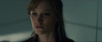 Movie still from “Independence Day: Resurgence” (2016), directed by Roland Emmerich – A person wearing a black shirt; Close Up shot, Low angle