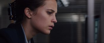 Movie still from “Jason Bourne” (2016), directed by Paul Greengrass – A person's face; Close Up shot, Low angle