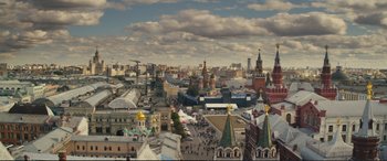 Movie still from “Jack Ryan: Shadow Recruit” (2014), directed by Kenneth Branagh – A view of a large city from a high vantage point; Extreme Wide shot, High angle
