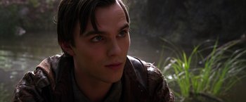 Movie still from “Jack the Giant Slayer” (2013), directed by Bryan Singer – A person wearing a leather jacket; Close Up shot, Over the shoulder angle