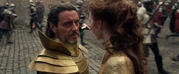 Movie still from “Jack the Giant Slayer” (2013), directed by Bryan Singer – A man and a woman are dressed in armor; Close Up shot, Over the shoulder angle