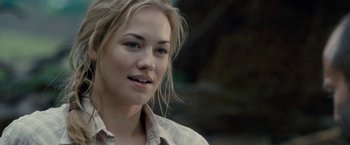 Movie still from “Killer Elite” (2011), directed by Gary McKendry – A person wearing a shirt; Close Up shot, Over the shoulder angle