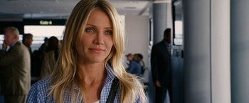 Movie still from “Knight and Day” (2010), directed by James Mangold – A person with long blonde hair; Close Up shot, Over the shoulder angle
