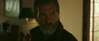 Movie still from “Life Itself” (2018), directed by Dan Fogelman – A person with a beard; Close Up shot, Over the shoulder angle