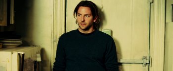 Movie still from “Limitless” (2011), directed by Neil Burger – A person with long hair; Medium shot, Low angle