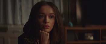 Movie still from “Little Fish” (2020), directed by Chad Hartigan – A person with her hand on her chin; Close Up shot, Over the shoulder angle