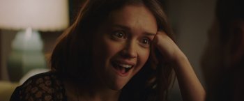 Movie still from “Little Fish” (2020), directed by Chad Hartigan – A person with her hand on her head; Close Up shot, Low angle