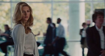 Movie still from “Love & Other Drugs” (2010), directed by Edward Zwick – Medium shot, Over the shoulder angle