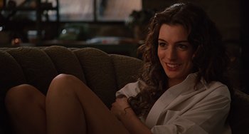 Movie still from “Love & Other Drugs” (2010), directed by Edward Zwick – Medium shot, Over the shoulder angle