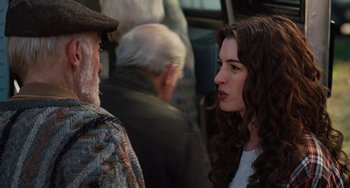 Movie still from “Love & Other Drugs” (2010), directed by Edward Zwick – Close Up shot, Over the shoulder angle