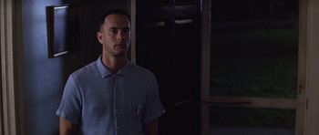 Movie still from “Forrest Gump” (1994), directed by Robert Zemeckis – Close Up shot, Low angle