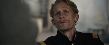 Movie still from “News of the World” (2020), directed by Paul Greengrass – A person wearing a uniform; Close Up shot, Over the shoulder angle