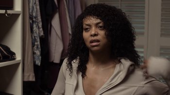Movie still from “No Good Deed” (2014), directed by Sam Miller – A person with curly hair; Close Up shot, Over the shoulder angle