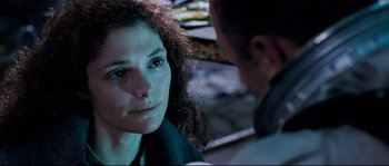 Movie still from “The Abyss” (1989), directed by James Cameron – A man and a woman looking at one another; Close Up shot, Over the shoulder angle