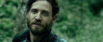 Movie still from “Point Break” (2015), directed by Ericson Core – Close Up shot, Over the shoulder angle