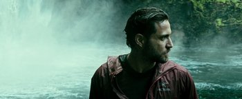 Movie still from “Point Break” (2015), directed by Ericson Core – Close Up shot, Over the shoulder angle