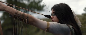 Movie still from “Prey” (2022), directed by Dan Trachtenberg – Close Up shot, Over the shoulder angle