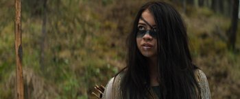 Movie still from “Prey” (2022), directed by Dan Trachtenberg – Close Up shot, Over the shoulder angle