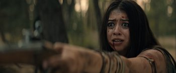 Movie still from “Prey” (2022), directed by Dan Trachtenberg – Close Up shot, Over the shoulder angle