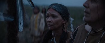 Movie still from “Prey” (2022), directed by Dan Trachtenberg – Close Up shot, Over the shoulder angle