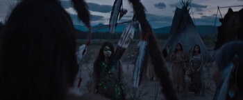 Movie still from “Prey” (2022), directed by Dan Trachtenberg – Medium shot, Over the shoulder angle