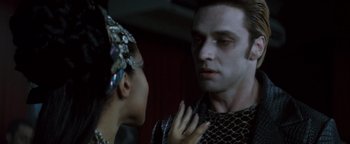 Movie still from “Queen of the Damned” (2002), directed by Michael Rymer – A man and a woman looking at one another; Close Up shot, Over the shoulder angle